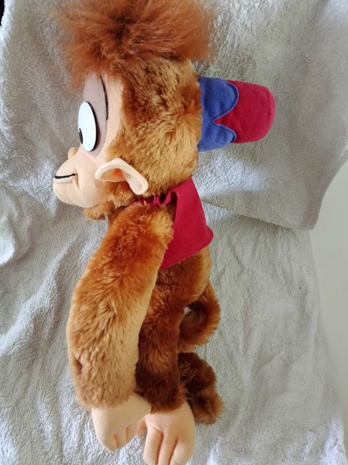 Peluche singe  abu d'Aladdin  Disneyland Paris 45 cm - photo numéro 4