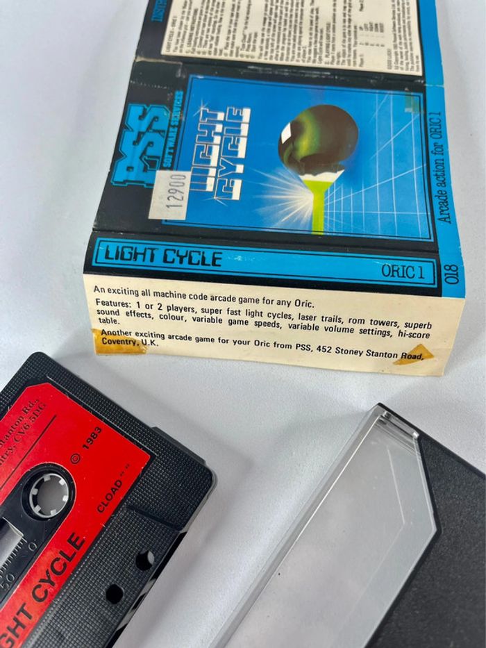 Jeu retro : Light Cycle - PSS Oric 1 - photo numéro 5