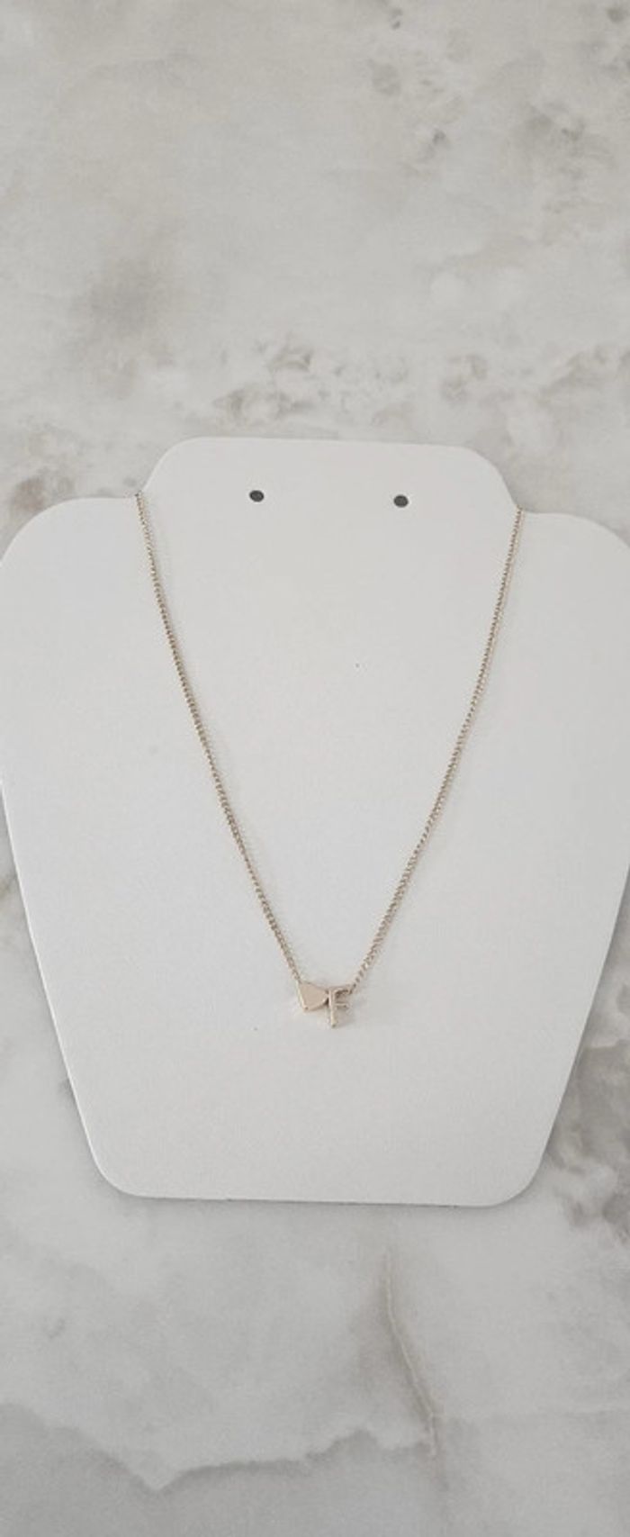 Collier pour femmes en acier inoxydable