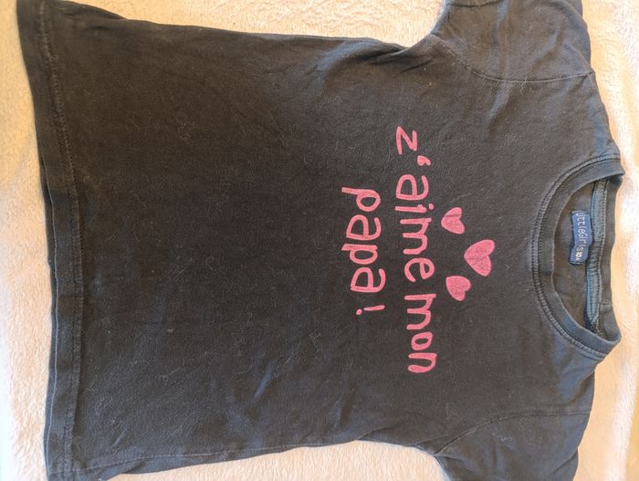 Tee shirt