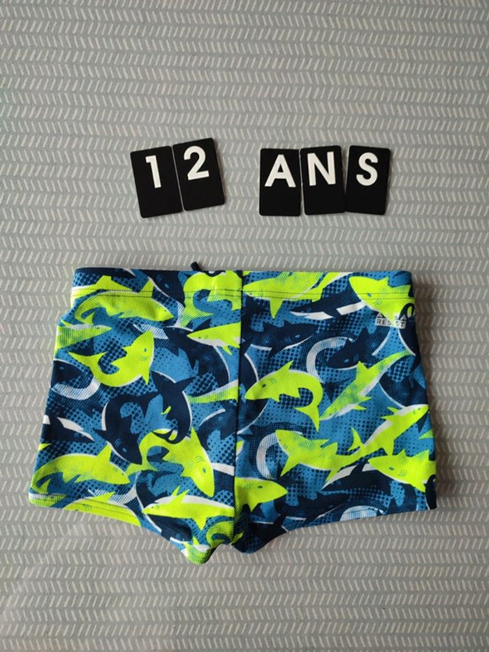 Maillot boxer de bain garçon, motif requin
Taille 12 ans marque Nabaiji ( Decathlon ). - photo numéro 5