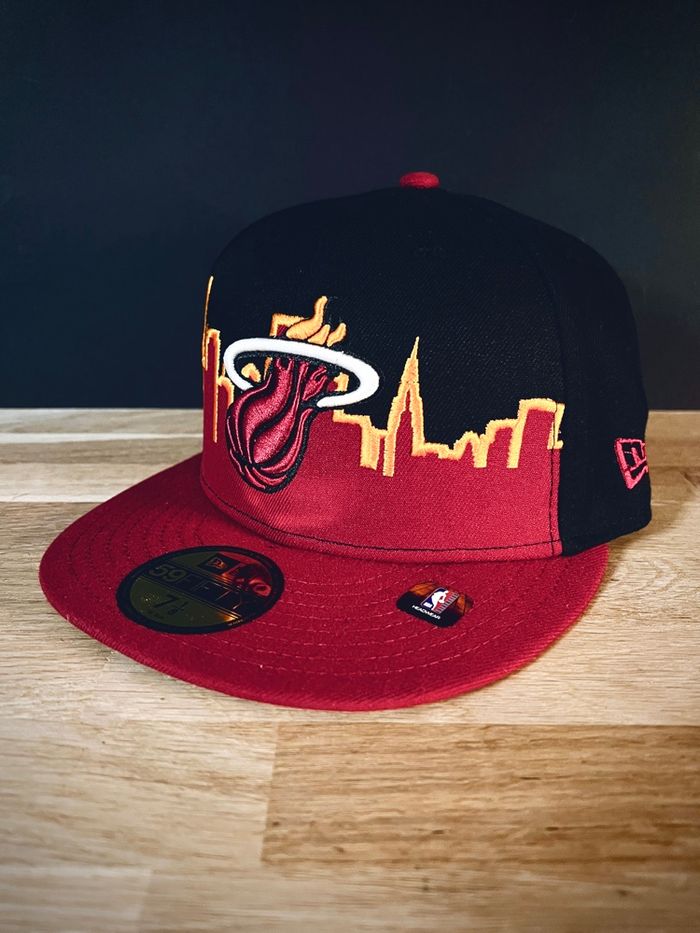 Casquette NBA Miami Heat - Basketball Cap New Era 59 Fifty 7 1/8 - Neuf - photo numéro 4