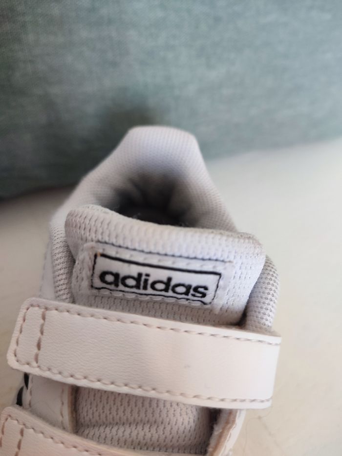 Basket adidas 22 bébé grand court - photo numéro 10