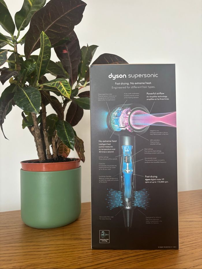 Dyson Supersonic Hairdryer - photo numéro 3