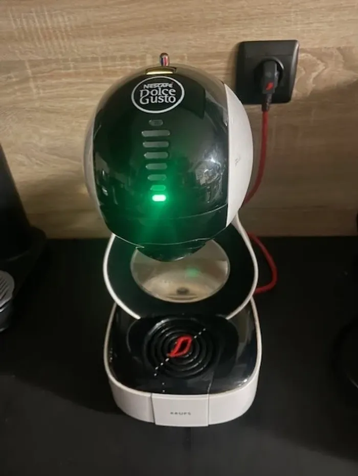 Krups Nescafé Dolce Gusto Lumio blanche - photo numéro 2