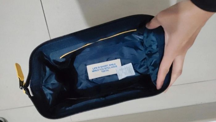 Trousse de toilette Cabaïa citron - photo numéro 3