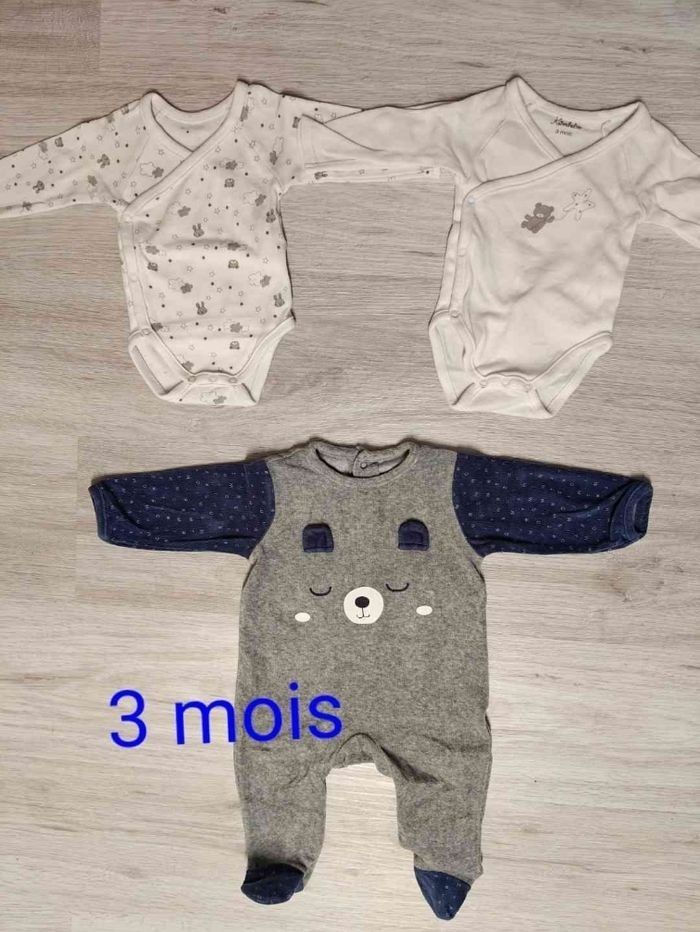 Lot de 22 vêtements 3 mois tbe - photo numéro 4
