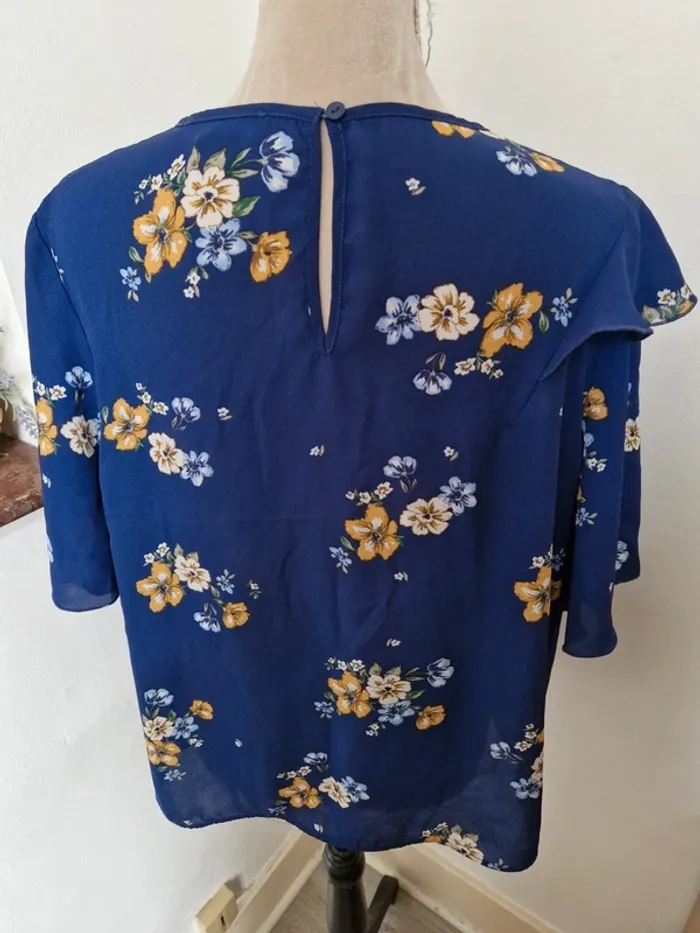 Tee shirt primark fleurie bleu taille 46 a froufrou - photo numéro 3