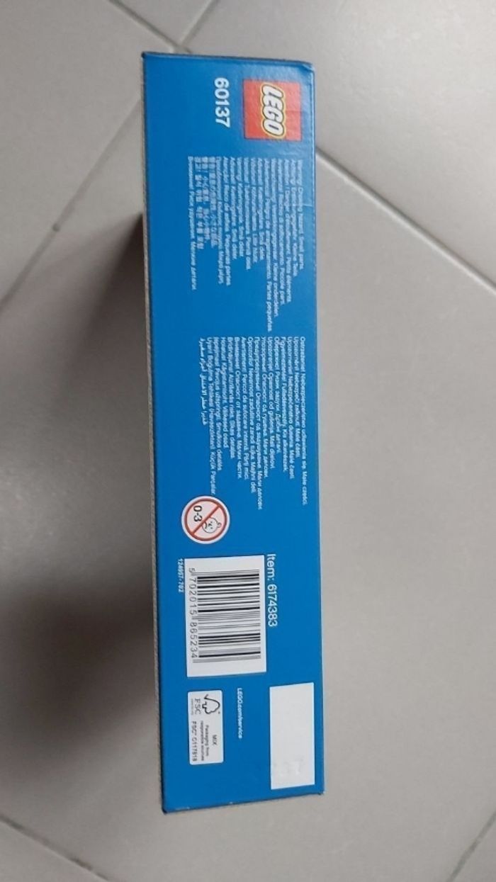 La poursuite du braquer Lego city 60137 - photo numéro 4