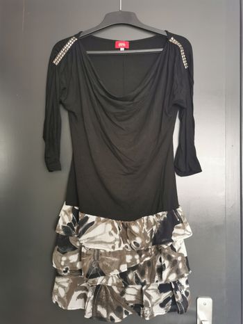 Robe S