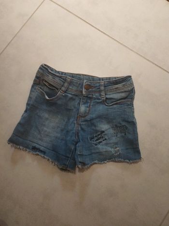 Short jean