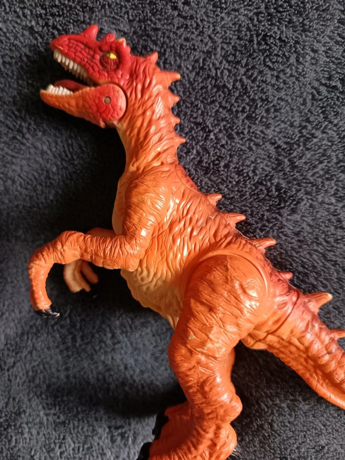 Grand T-Rex - photo numéro 3