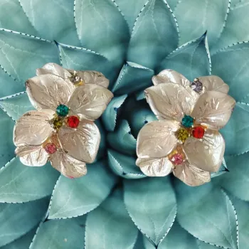 Jolies boucles d'oreilles