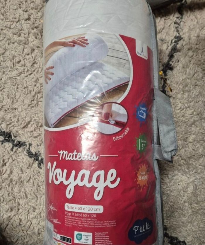 Matelas de voyage 60x120 ptit lit neuf