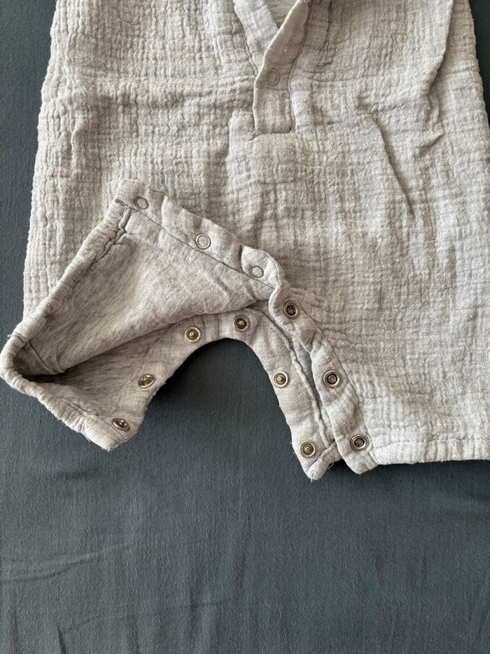 Combinaison 1 mois - photo numéro 4