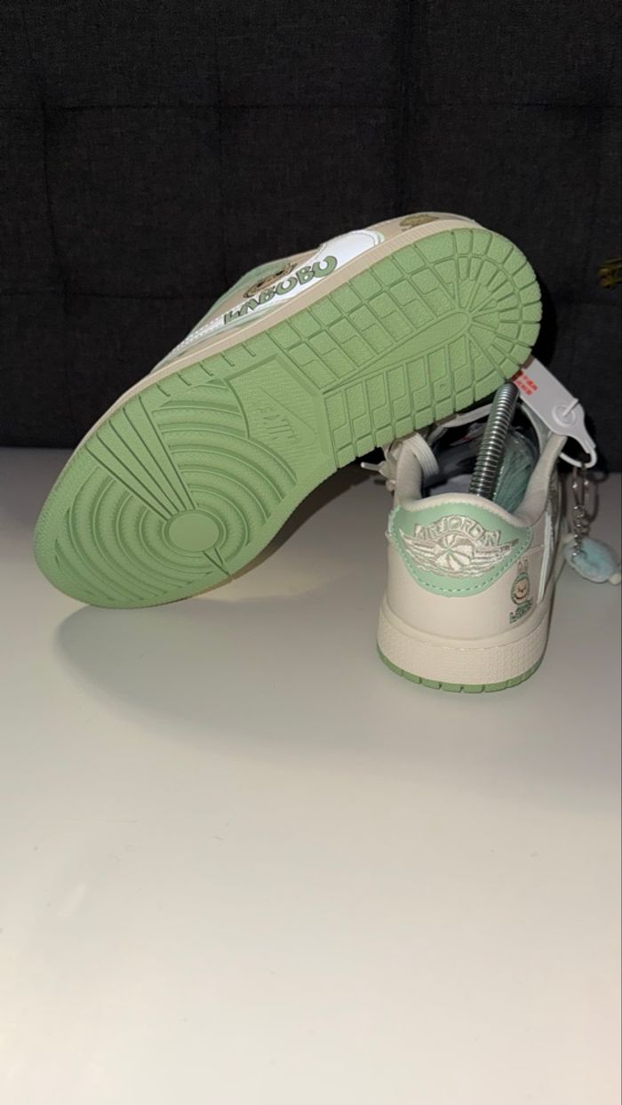 AIR JORDAN LABUBU - photo numéro 3