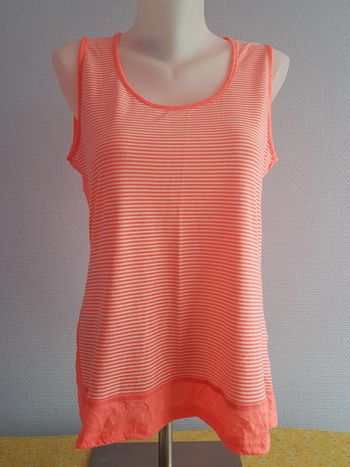 🍒joli haut rose à rayure col rond  🍹