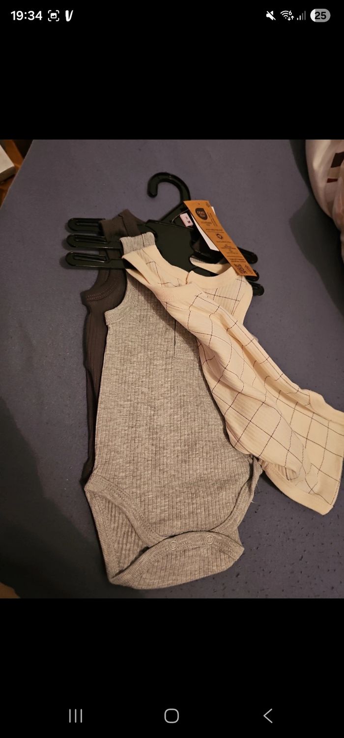 Bodies garçon bretelles - photo numéro 4