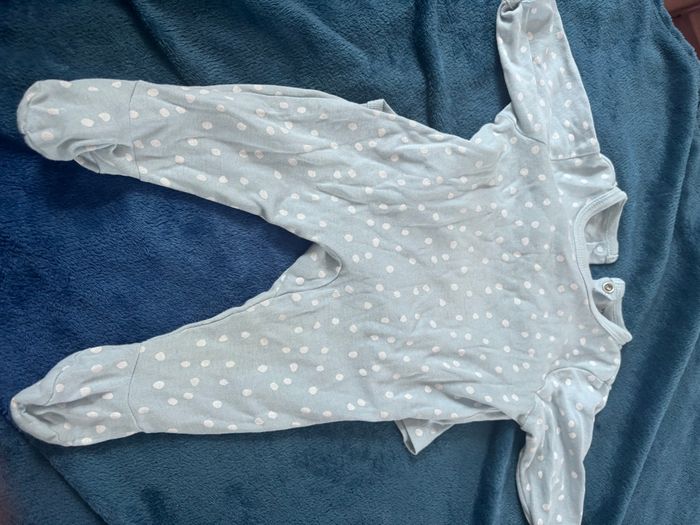 Lot pyjama été 1 mois - photo numéro 7