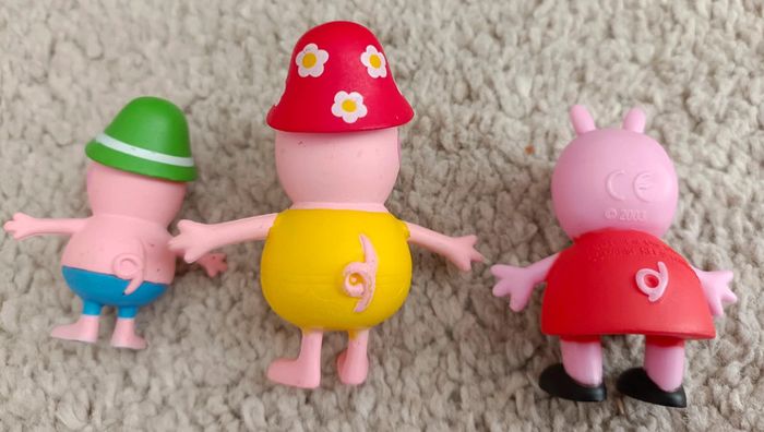 Lot de 3 personnages Peppa pig - photo numéro 6