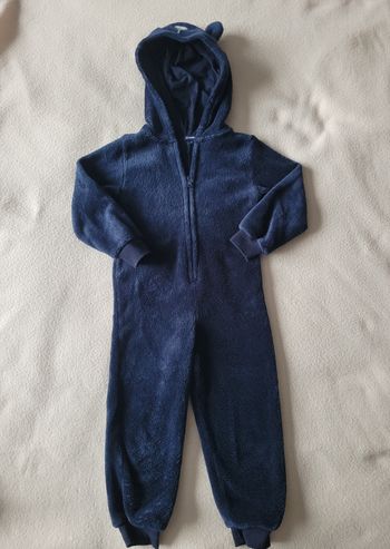 Combinaison ours noir kiabi 4 ans