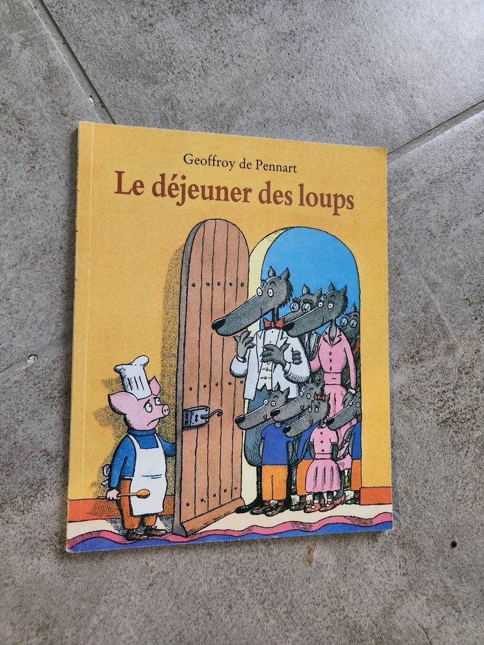 Libre enfant souple : Le déjeuner des loups - photo numéro 2