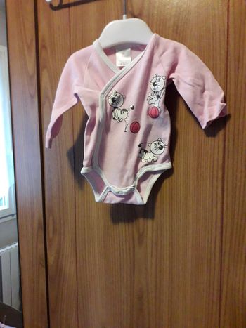 Body petits chats rose