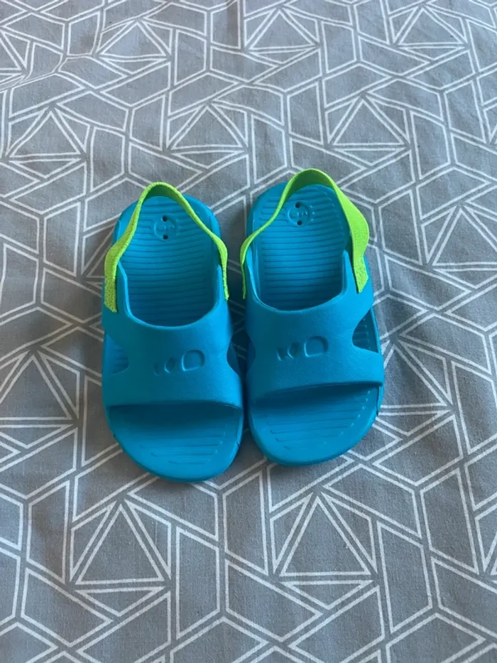 Sandale piscine bébé nabaiji
