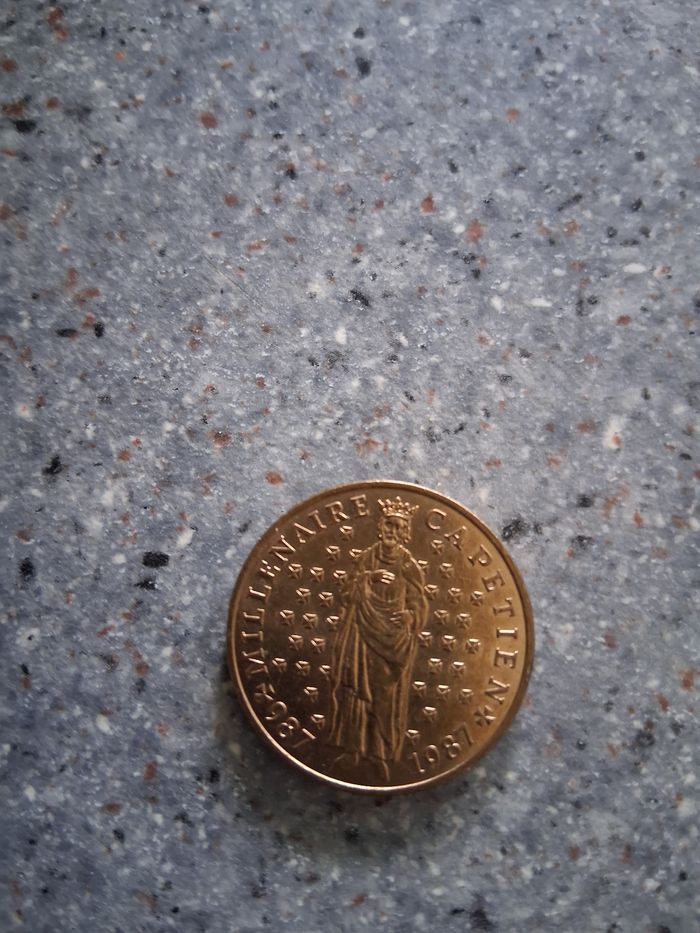 Pièce de 10 franc" 1987" millénaire - photo numéro 2