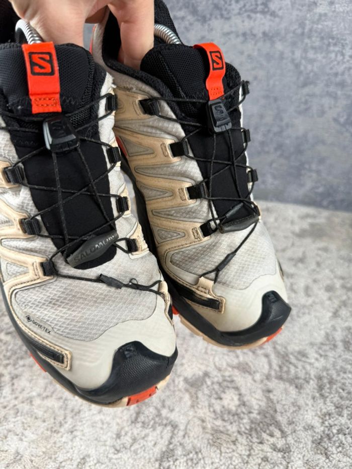 Salomon XA Pro 3D V8 - Gore-Tex - Black & White & Orange - photo numéro 14