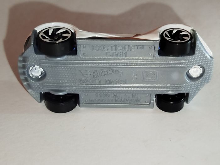 Hot Wheels Exotique Exclusive Multipack 2025 - photo numéro 10