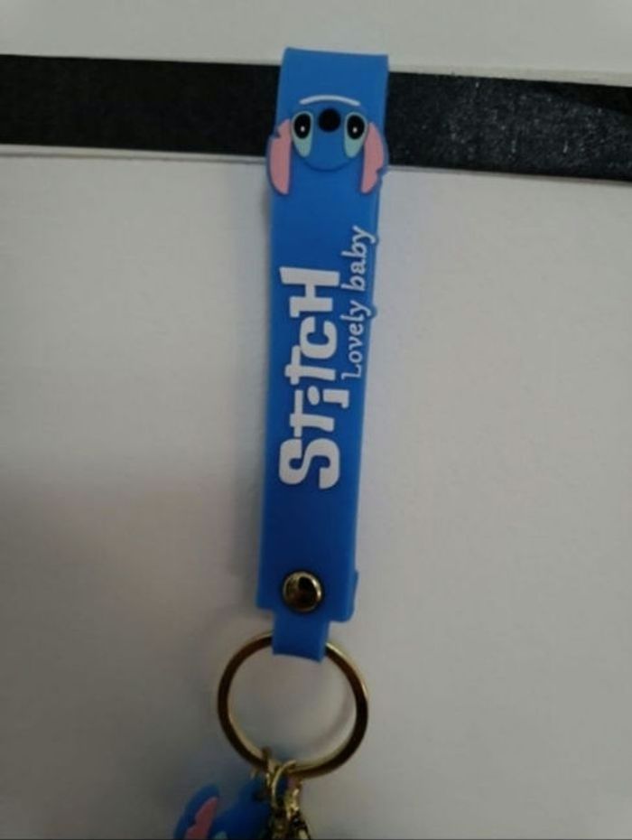 đ Accessoires Stitch Disney â Porte-clĂ©s + bracelet/montre đ - photo numĂ©ro 5