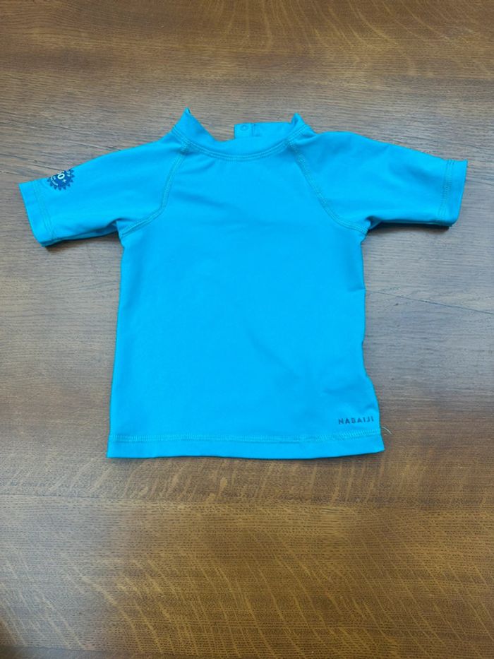 T-shirt anti UV manche courte bleu 18 mois nabaiji
