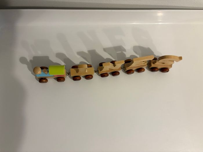 Train en bois prénom Inès - photo numéro 4