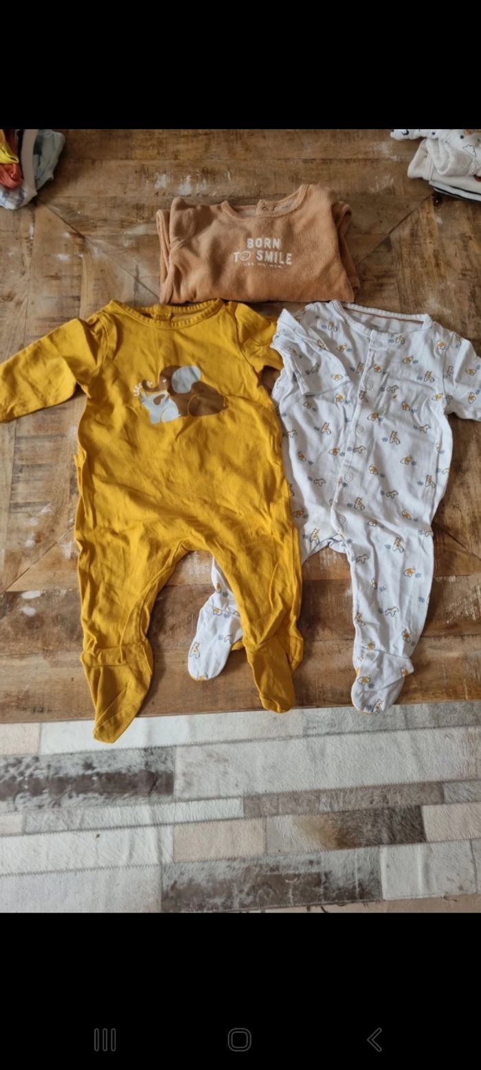 Lot pyjamas 3 mois