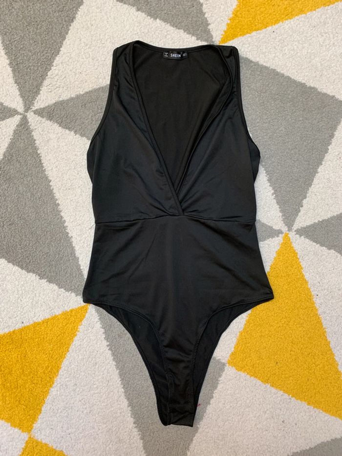Body Shein Taille 36