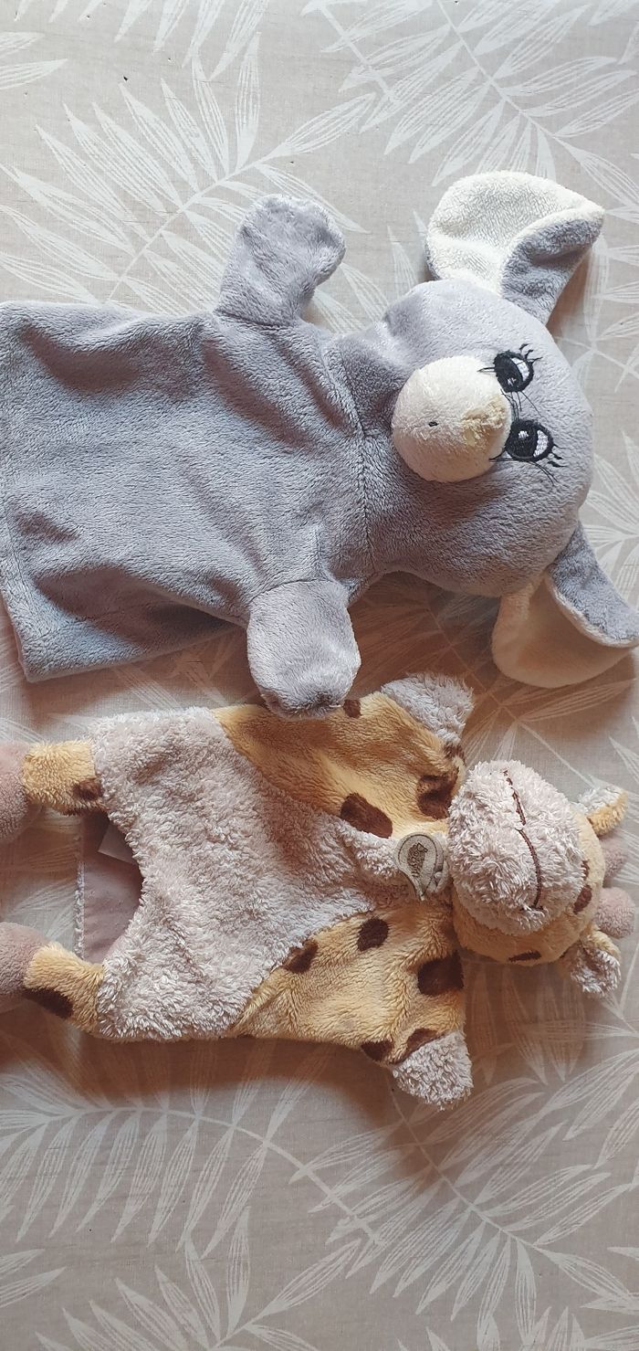 Lot de 2 marionettes