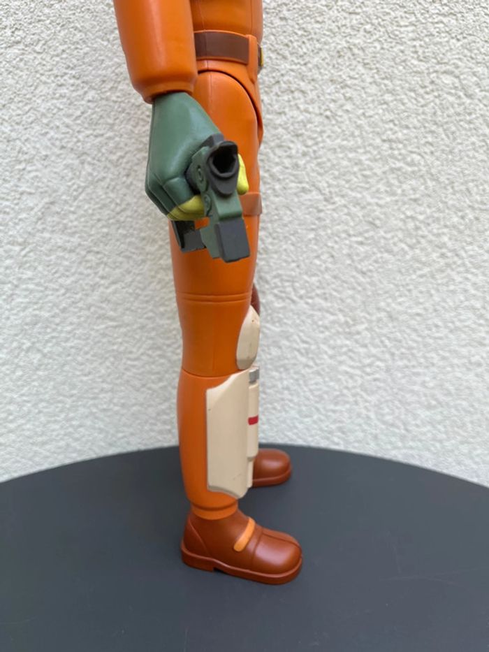 Star Wars rebel Grande figurine Ezra - photo numéro 9