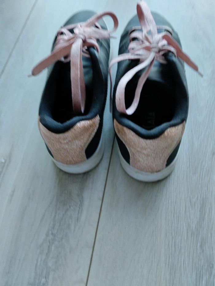 Chaussures P37 - photo numéro 2
