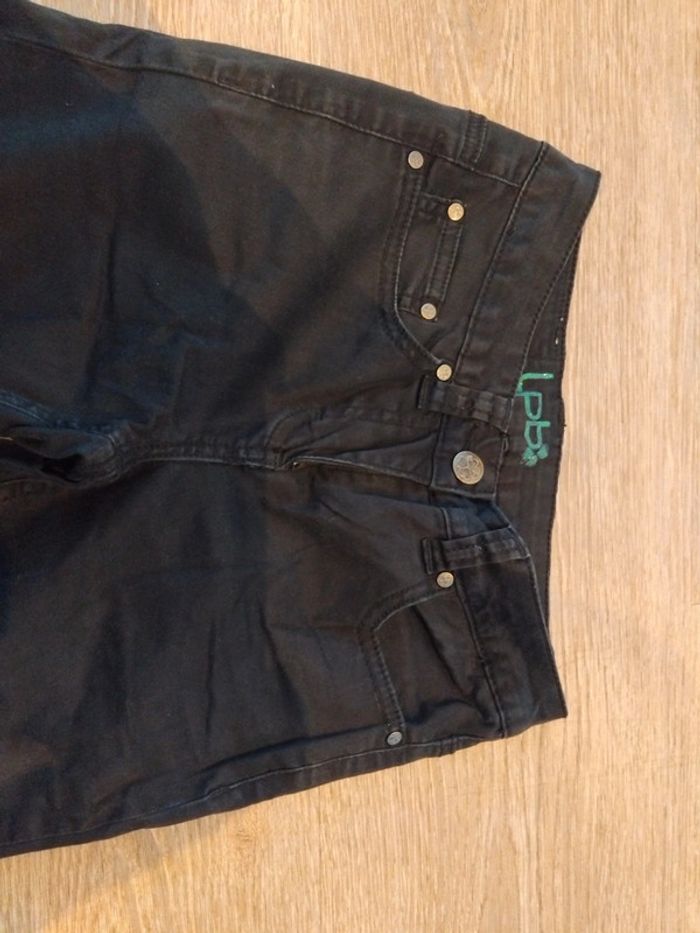 Jean Les Petites Bombes - photo numéro 3