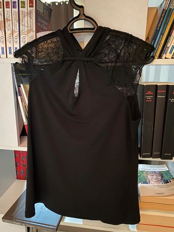 Haut taille 38