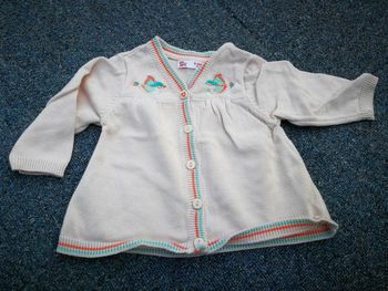 Gilet fin en V rose 6M dpam