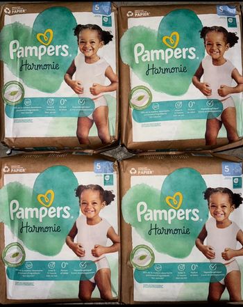 Lot de 4 paquets de couches Pampers taille 5