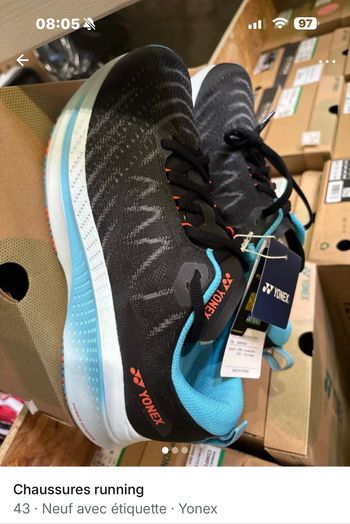 Chaussures de running yonex