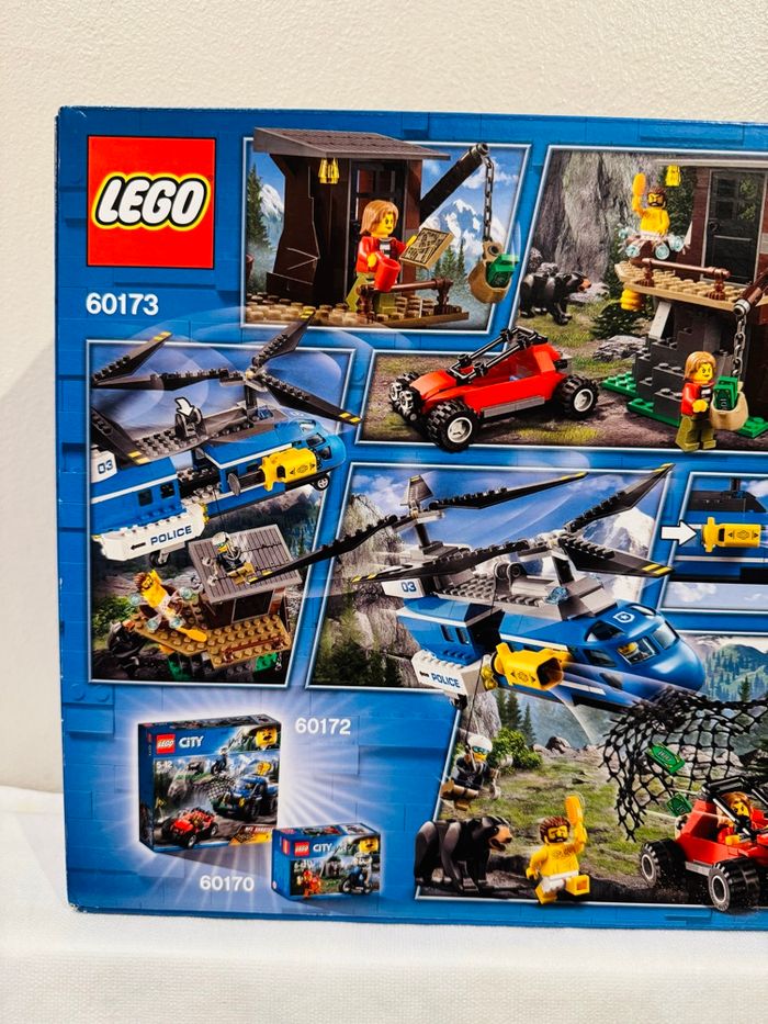 Lego city L’arrestation dans la montagne 5/12 ans 60173 - photo numéro 4