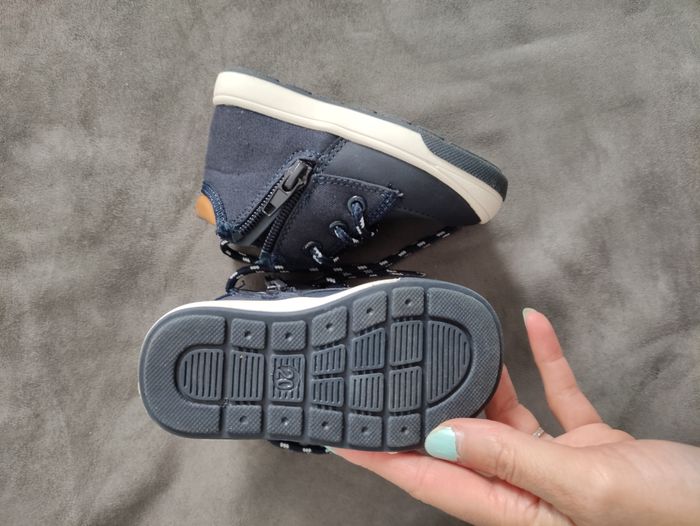 Chaussures baskets bébé garçon taille 20 neuves saxo blues - photo numéro 2