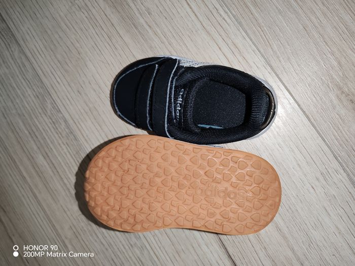 Basket adidas - photo numéro 4