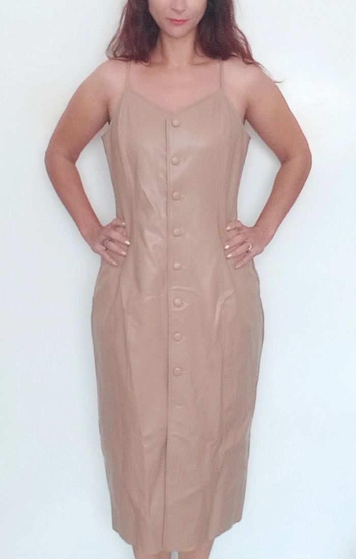 Robe sexychic a bouton similicuir 42/44