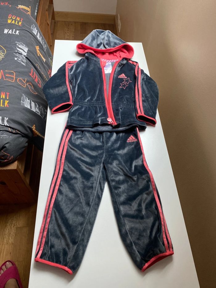 Ensemble adidas