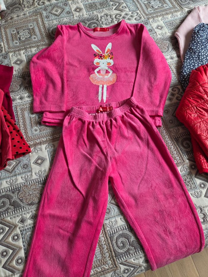 Lot vêtements fille 6 ans - photo numéro 9